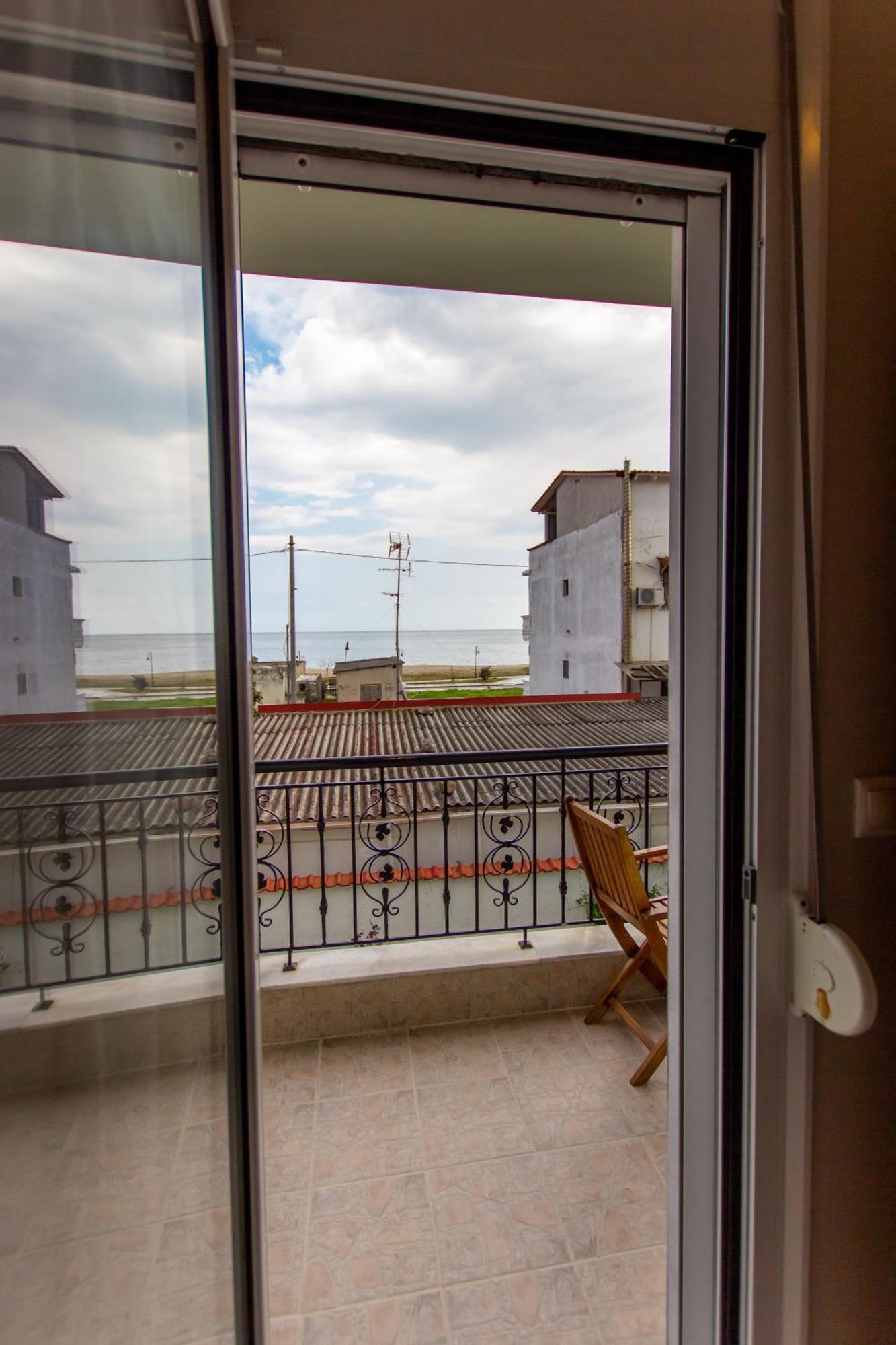 Athanasia Inn Vrasná Dış mekan fotoğraf