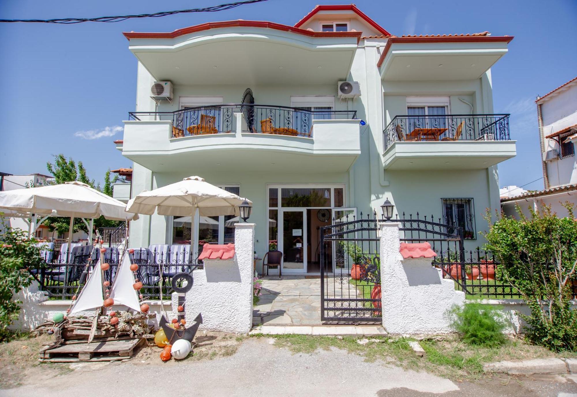 Athanasia Inn Vrasná Dış mekan fotoğraf