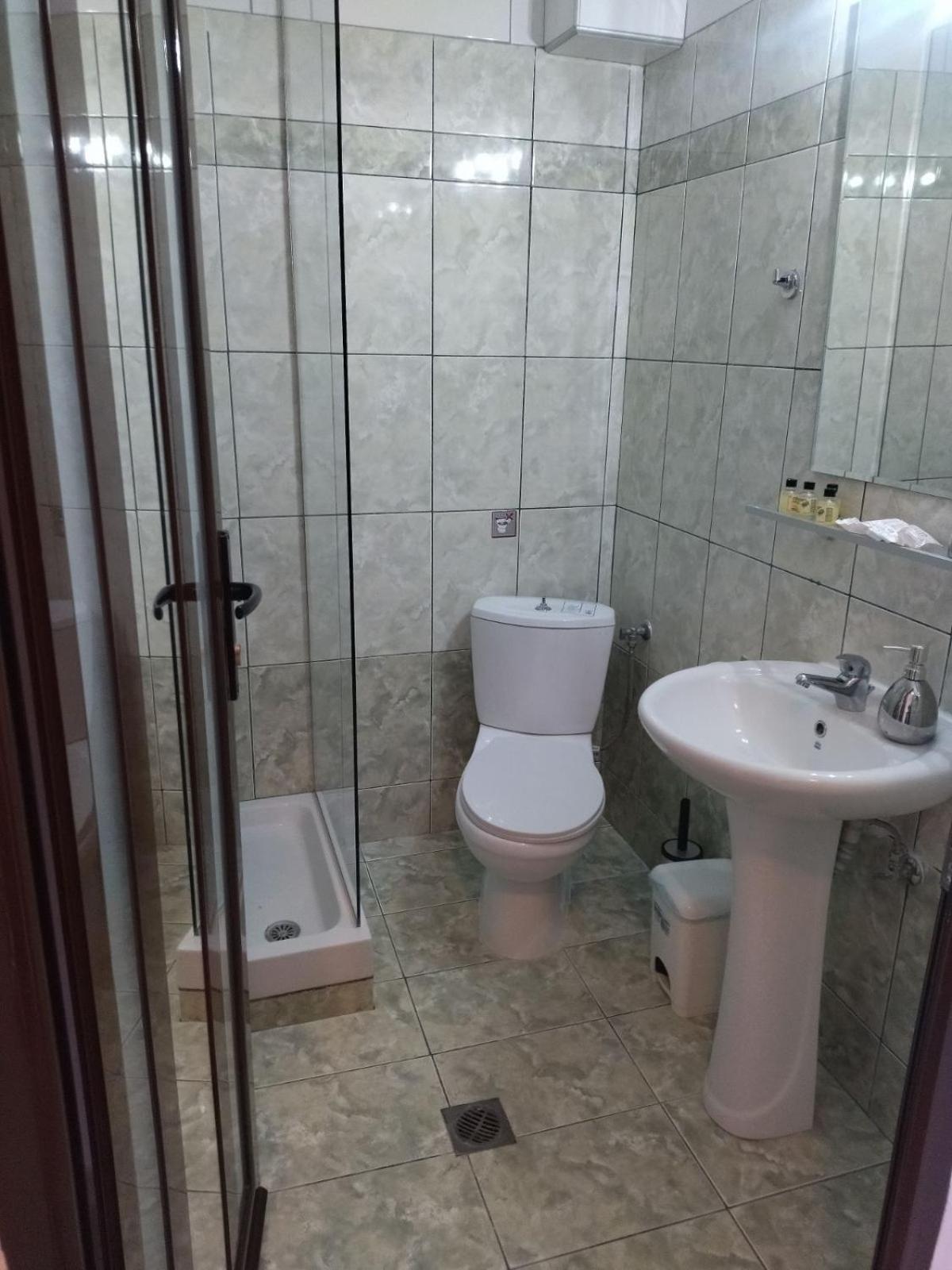Athanasia Inn Vrasná Dış mekan fotoğraf