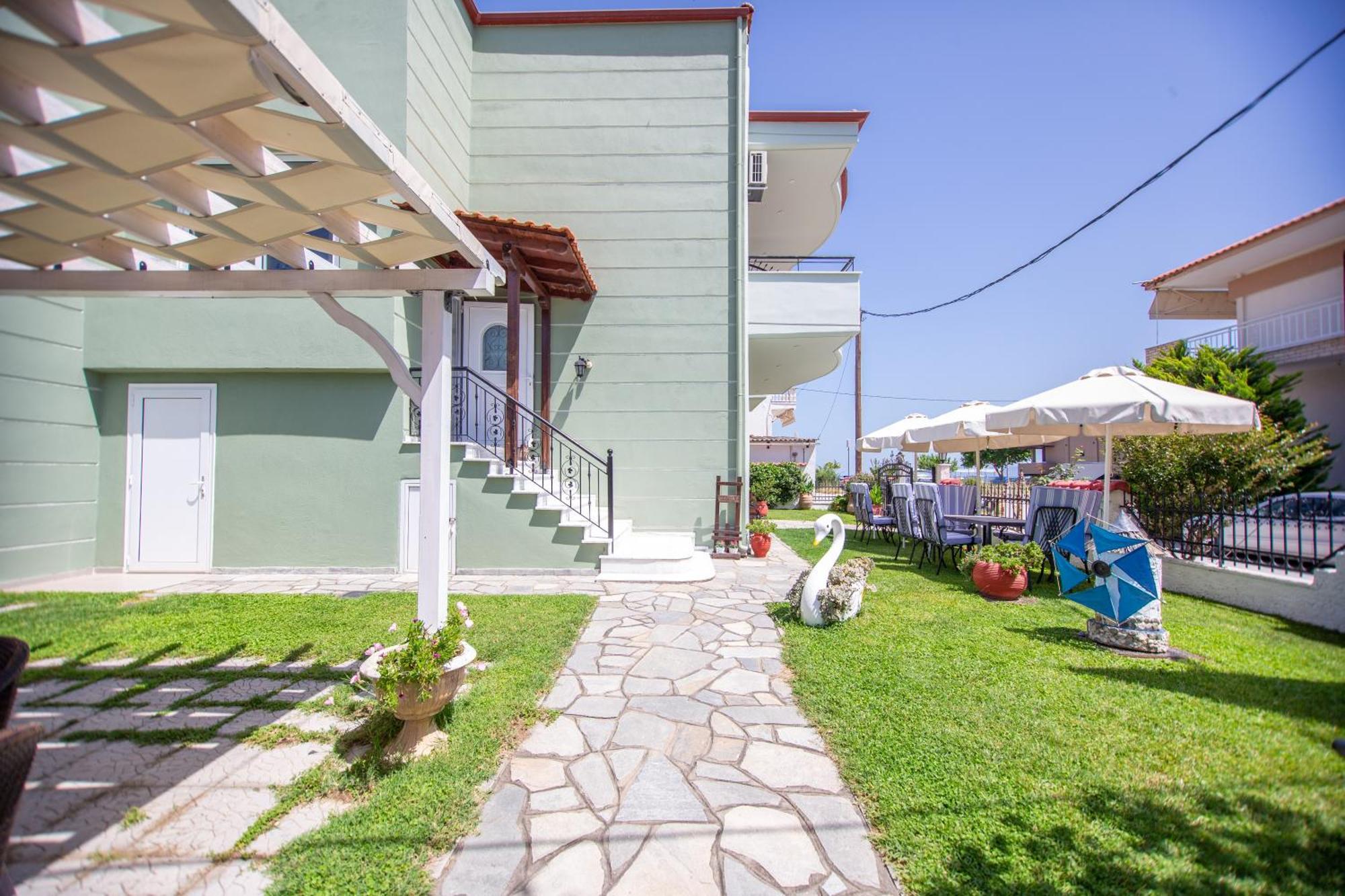 Athanasia Inn Vrasná Dış mekan fotoğraf