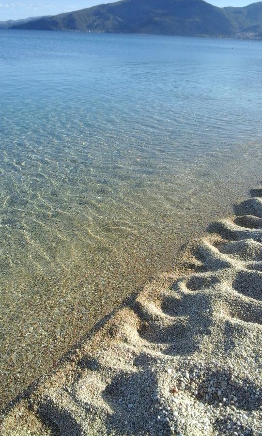 Athanasia Inn Vrasná Dış mekan fotoğraf